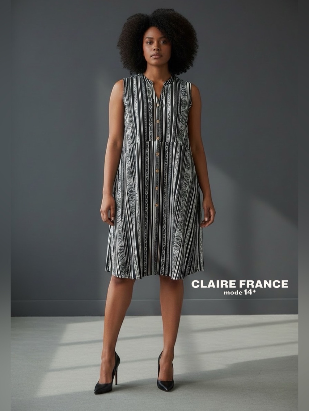Claire France, Plus Size 16W, Sleeveless Dress Black White Red Navy Tribal